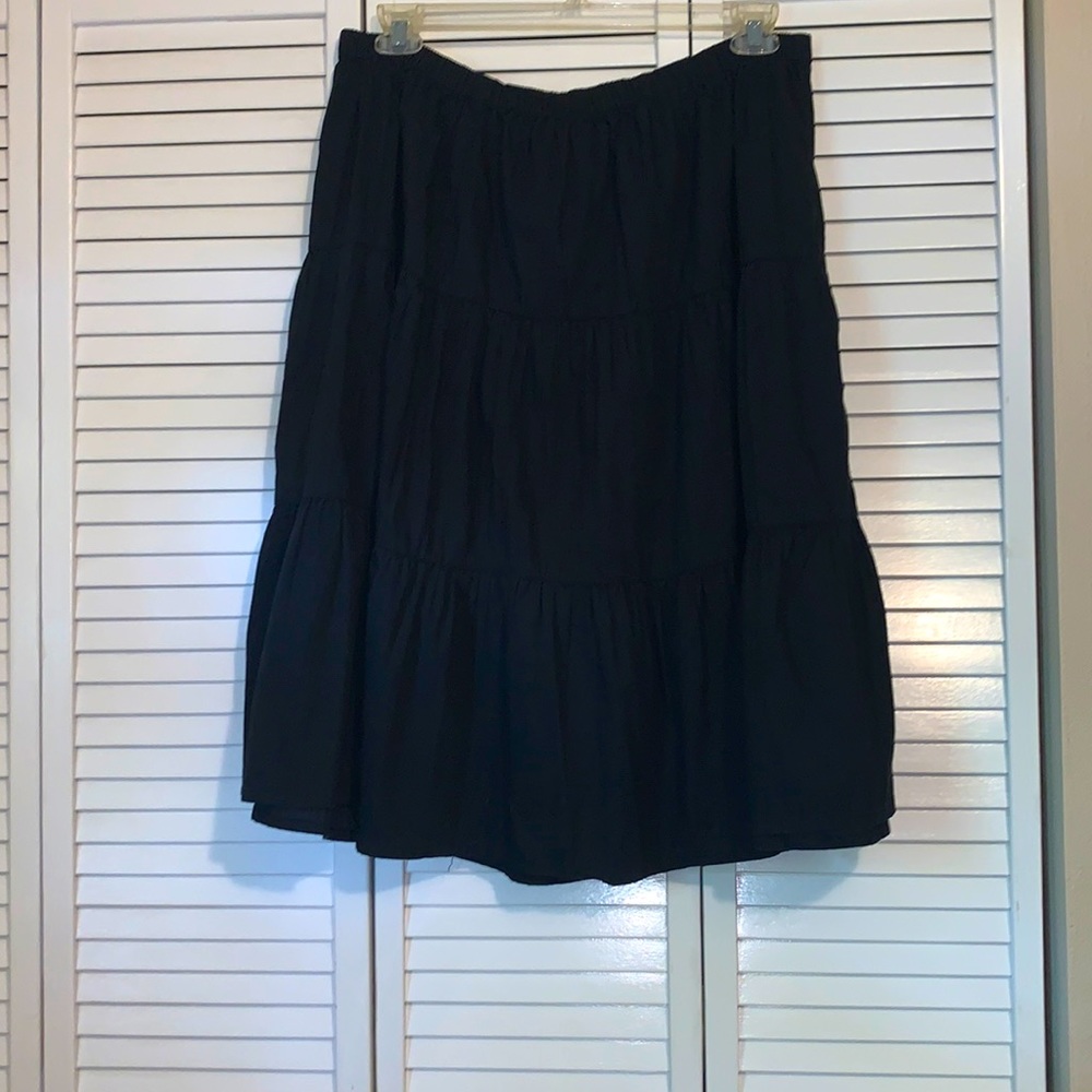 Black Midi skirt 55% Cotton 45% polyester